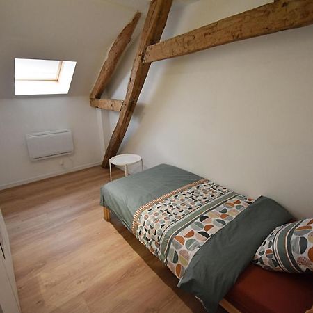 Bel Appartement 2 Chambres Climatise Mont-Notre-Dame Exterior photo