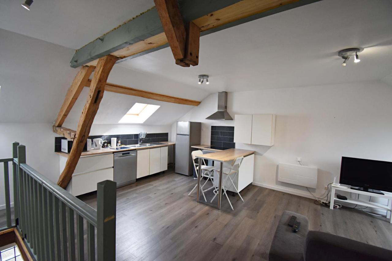 Bel Appartement 2 Chambres Climatise Mont-Notre-Dame Exterior photo
